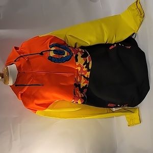 8ight Dstrkt Men's Hooded Windbreaker Size  2XL